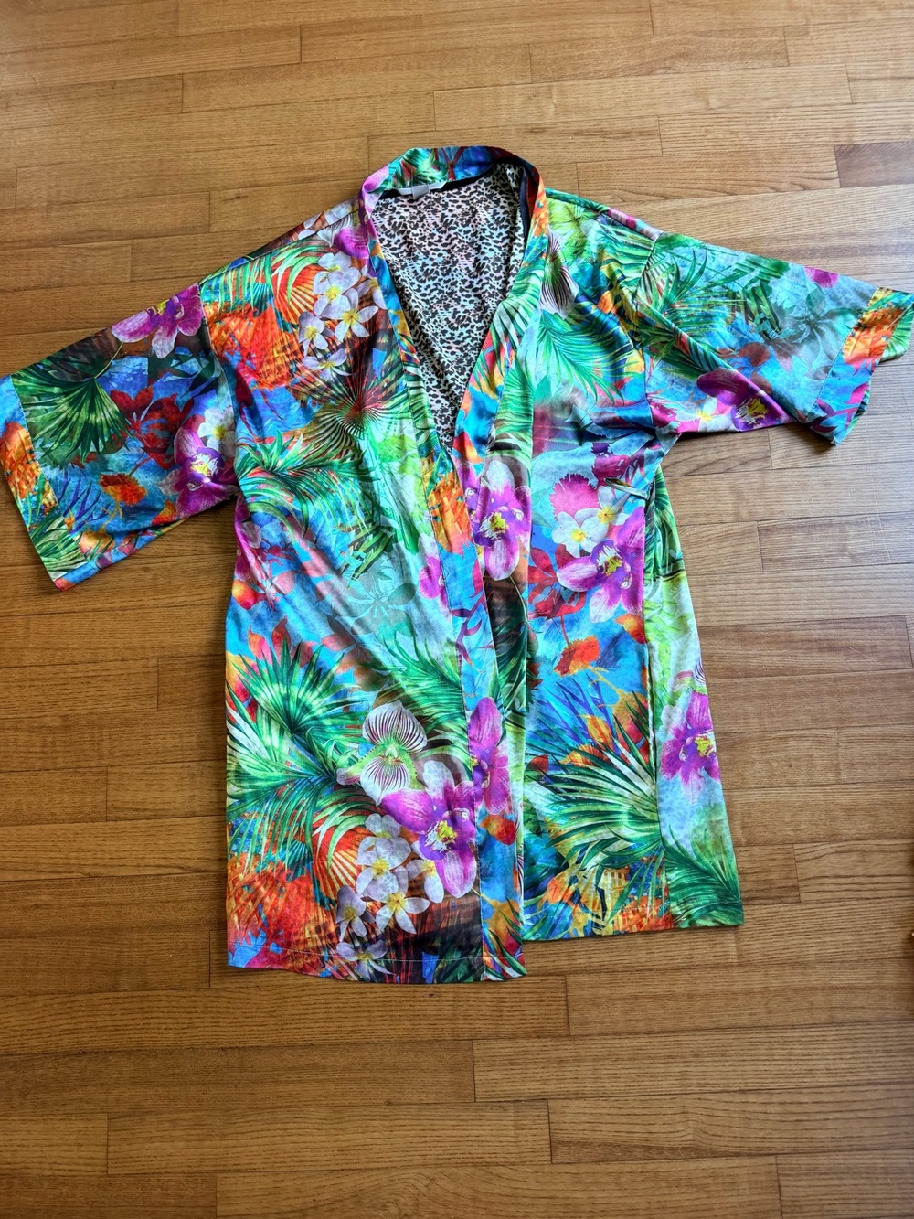 Victoria's Secret Satin Kimono Robe Medium Large M/L Tropical Floral Leopard